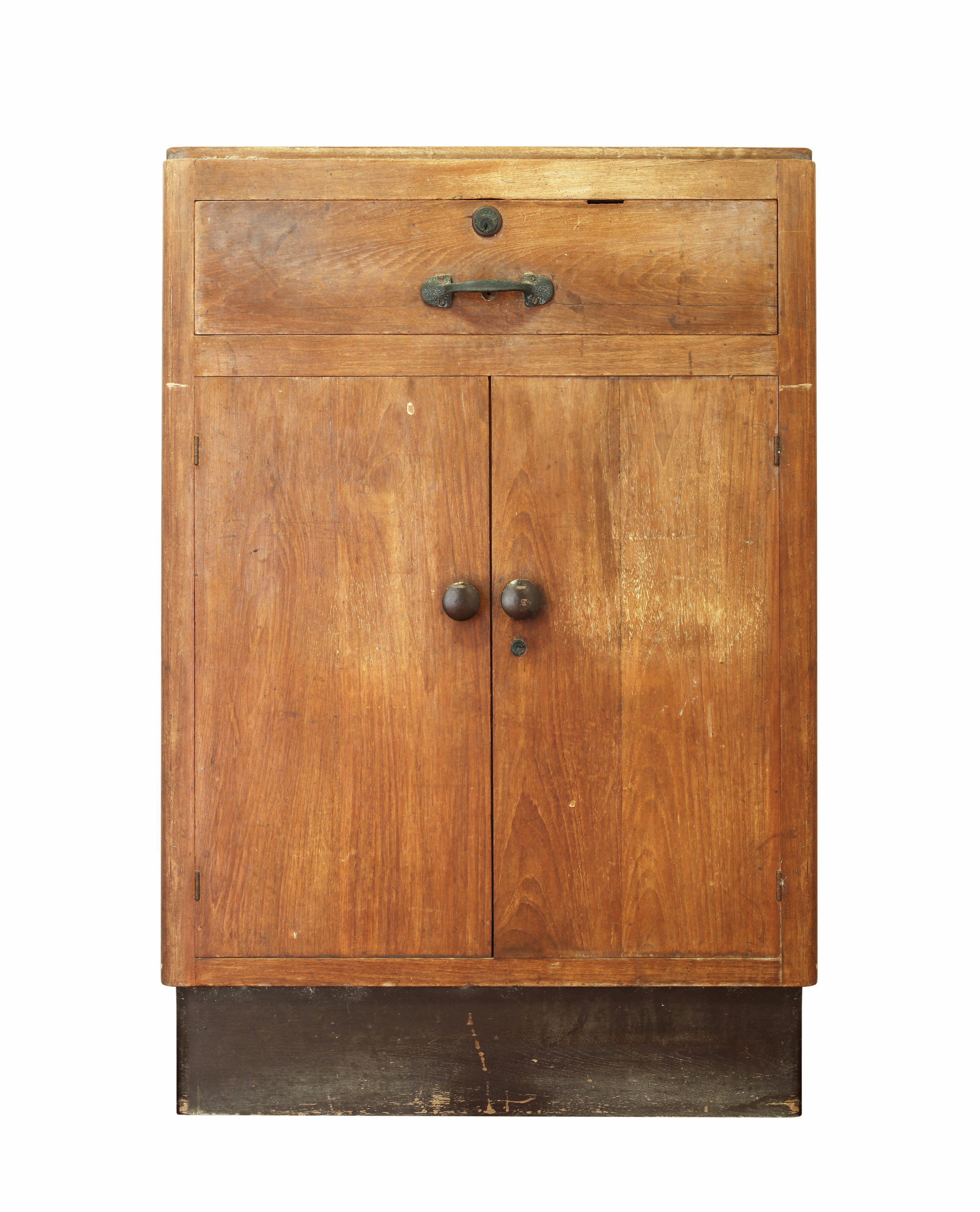 How To Manage Water Stains On Wooden Bathroom